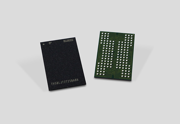 BiCS FLASH™ three-dimensional (3D) flash memory